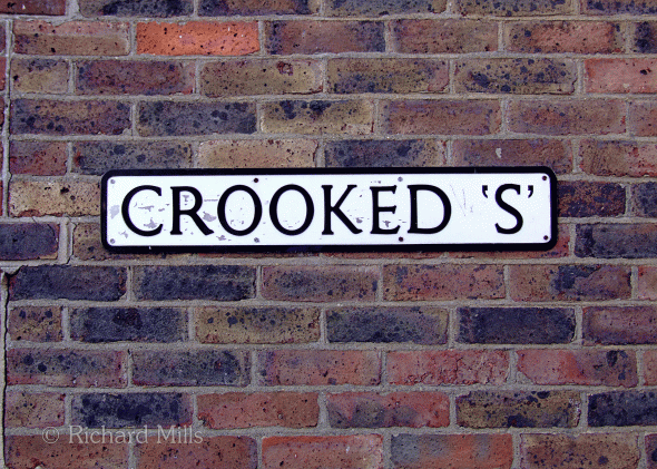 Crooked-S