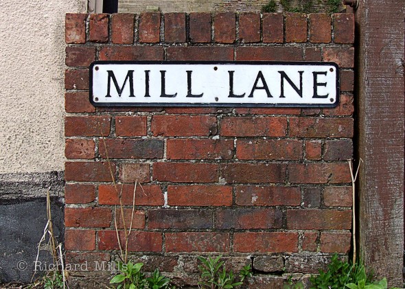 Mill-Lane---Wickham---April-'09-06-e-©