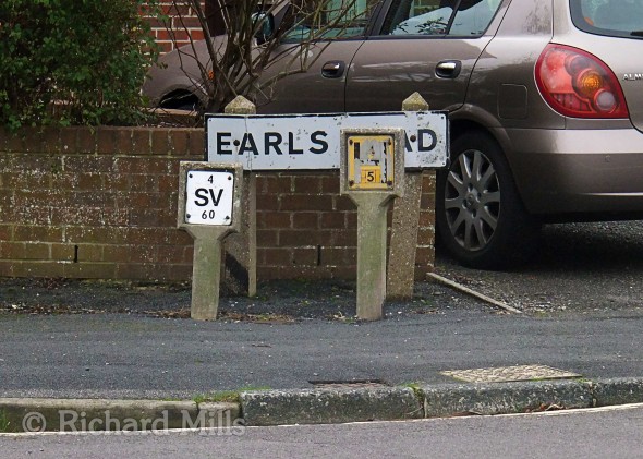 Earls-Road---Fareham---Oct-2013-(F)-059-e-©