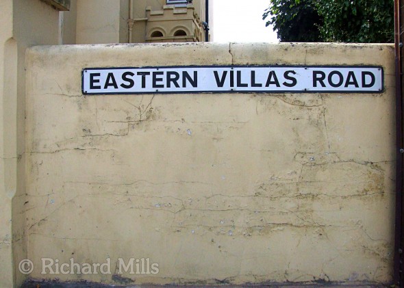 Eastern-Villas-Road---Southsea---Aug-'09-59-e-©