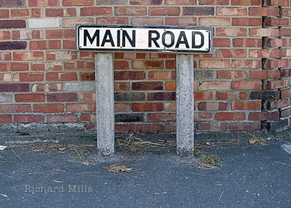 Main-Road---Emsworth---Aug-'09-15_2-e-©