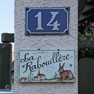 14 La Bouille, France 2012 D5 1298 esq sm ©